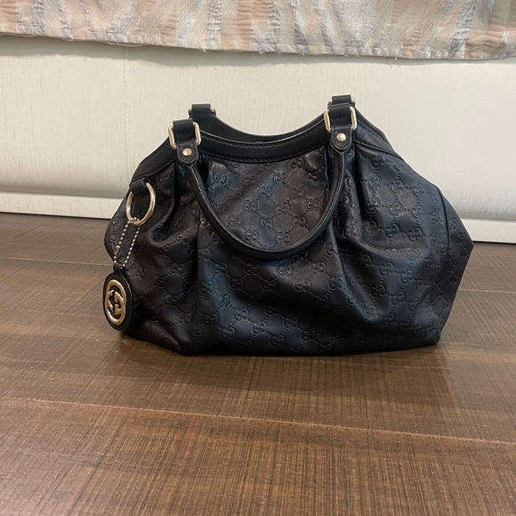 Authentic Gucci Black Guccissima Leather Large Sukey Tote - Picture 5 of 8
